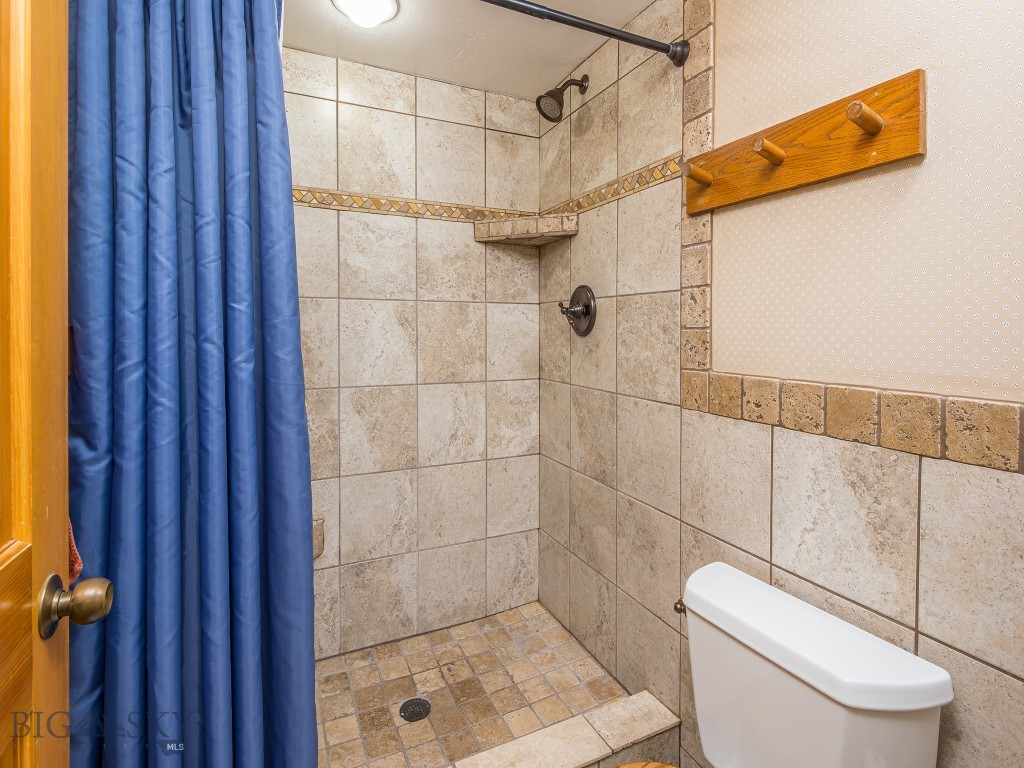 2225 Black Otter Road Unit: 5