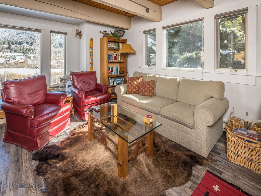 2225 Black Otter Road Unit: 5