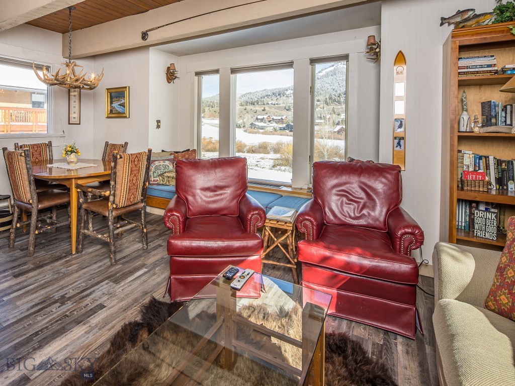 2225 Black Otter Road Unit: 5