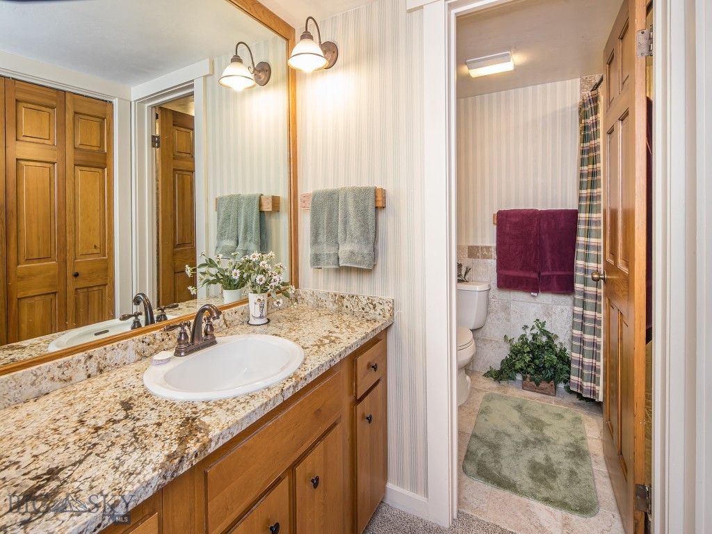 2225 Black Otter Road Unit: 5