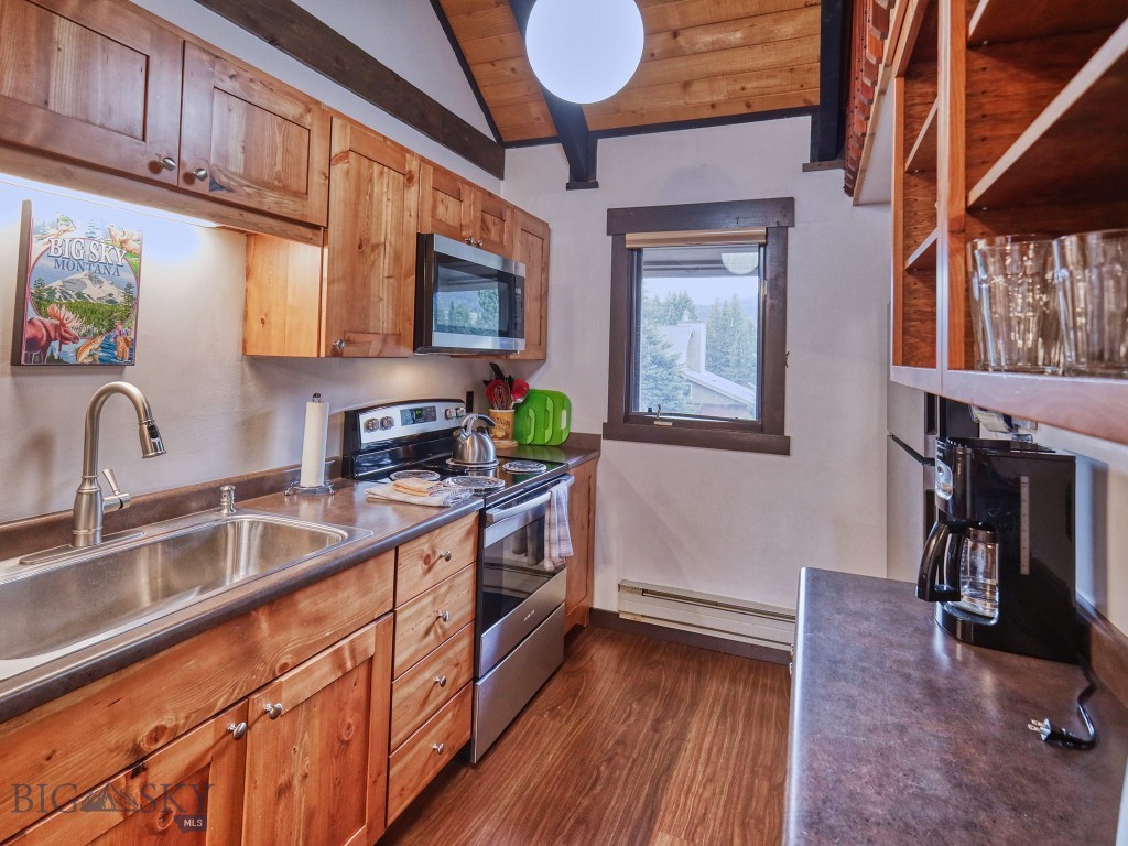 2575 Curley Bear Unit: 142