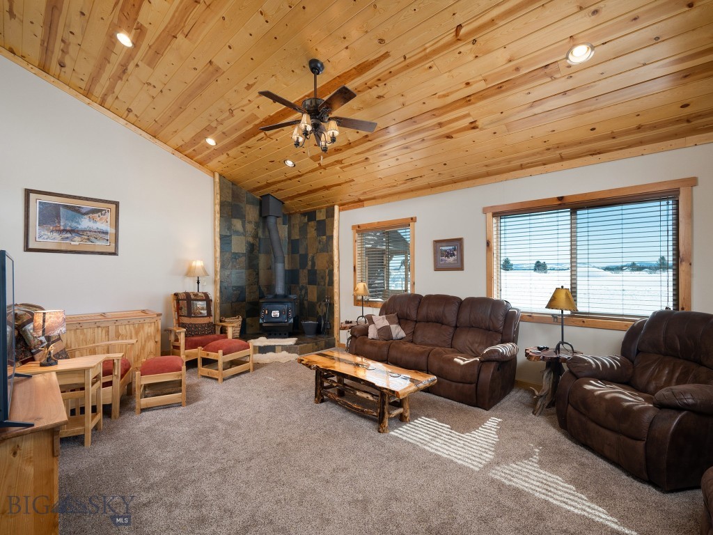 420 Egret Drive
