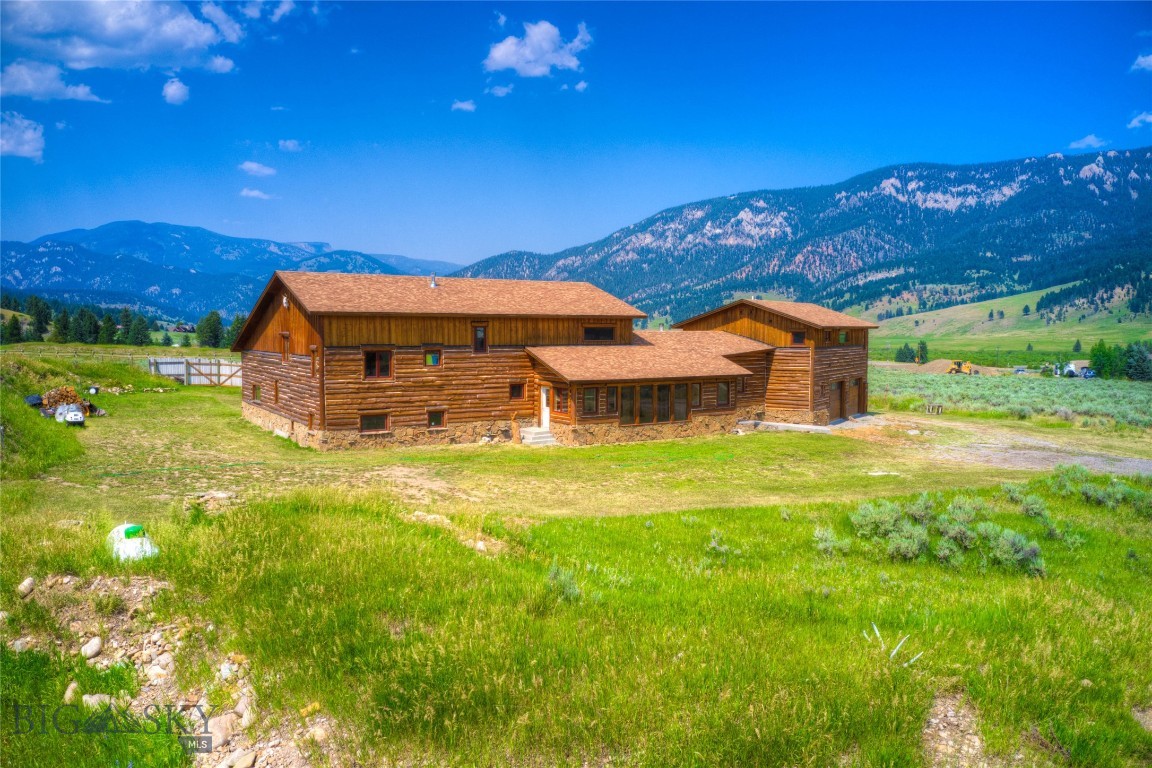 135 Twin Antler Drive