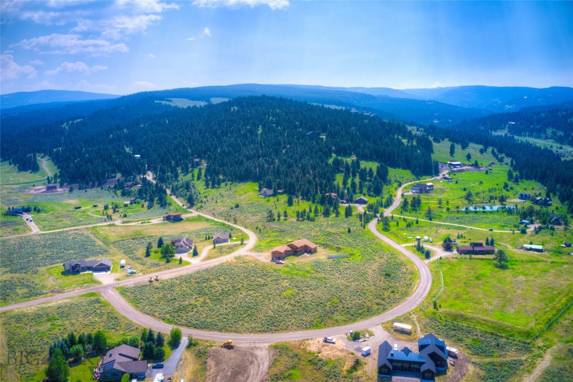 135 Twin Antler Drive