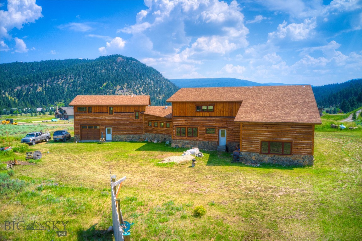 135 Twin Antler Drive