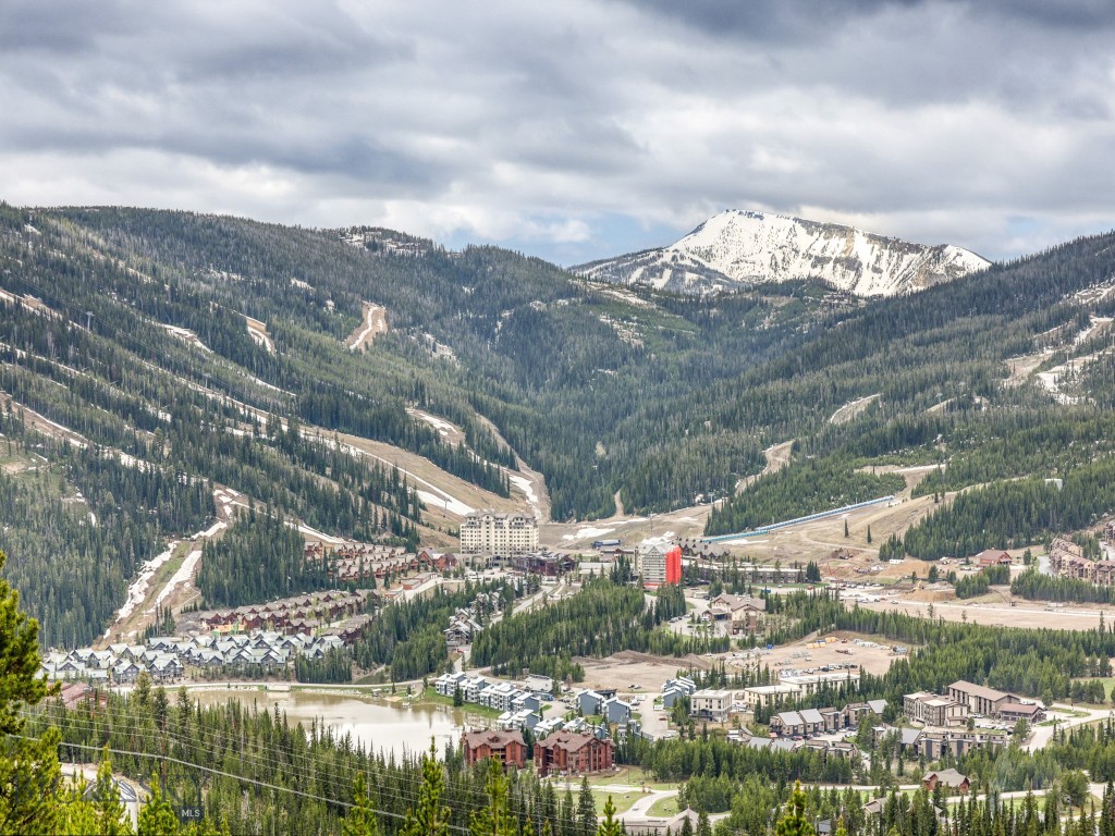 21 Sitting Bull 1220