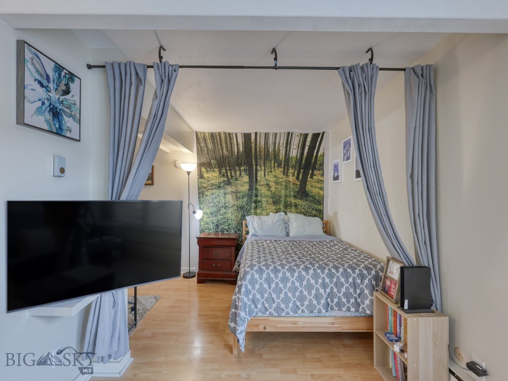 21 Sitting Bull 1220