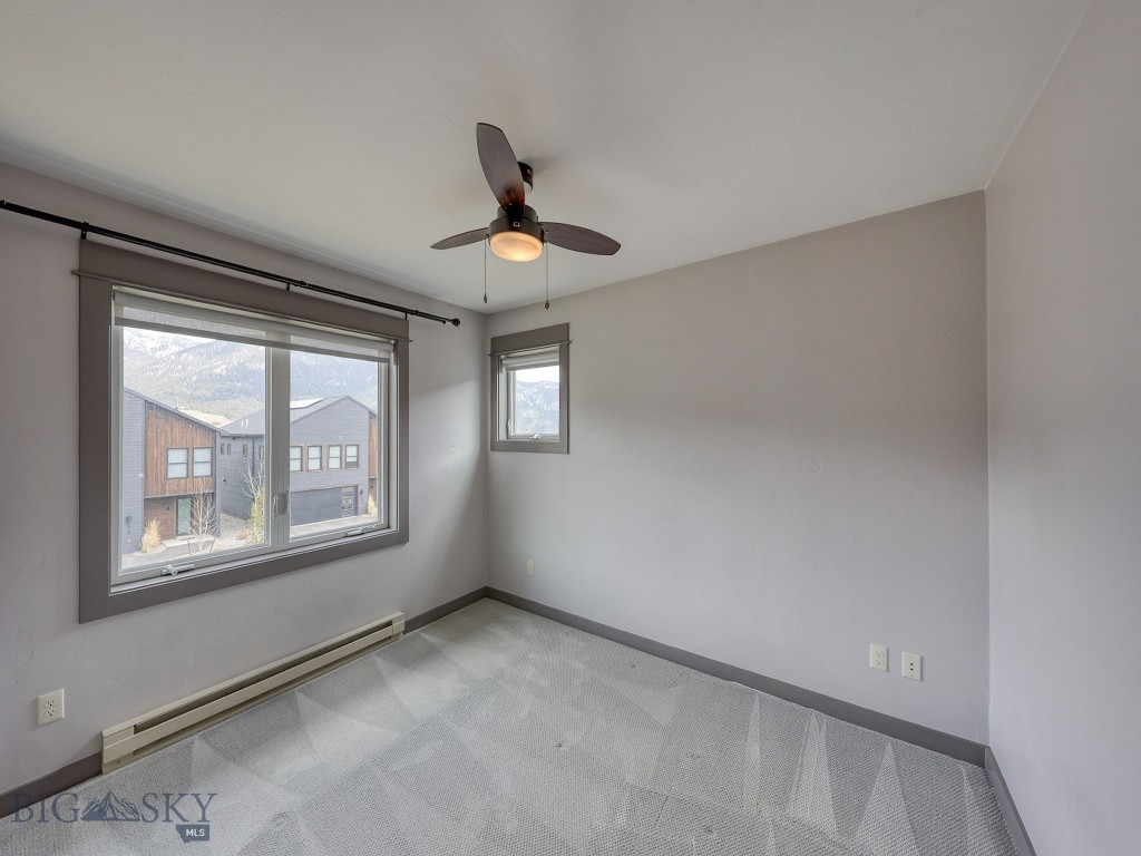 313 Spruce Cone