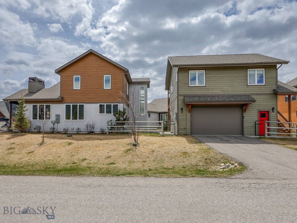 313 Spruce Cone