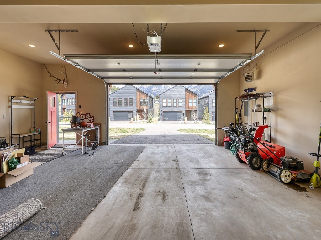 313 Spruce Cone