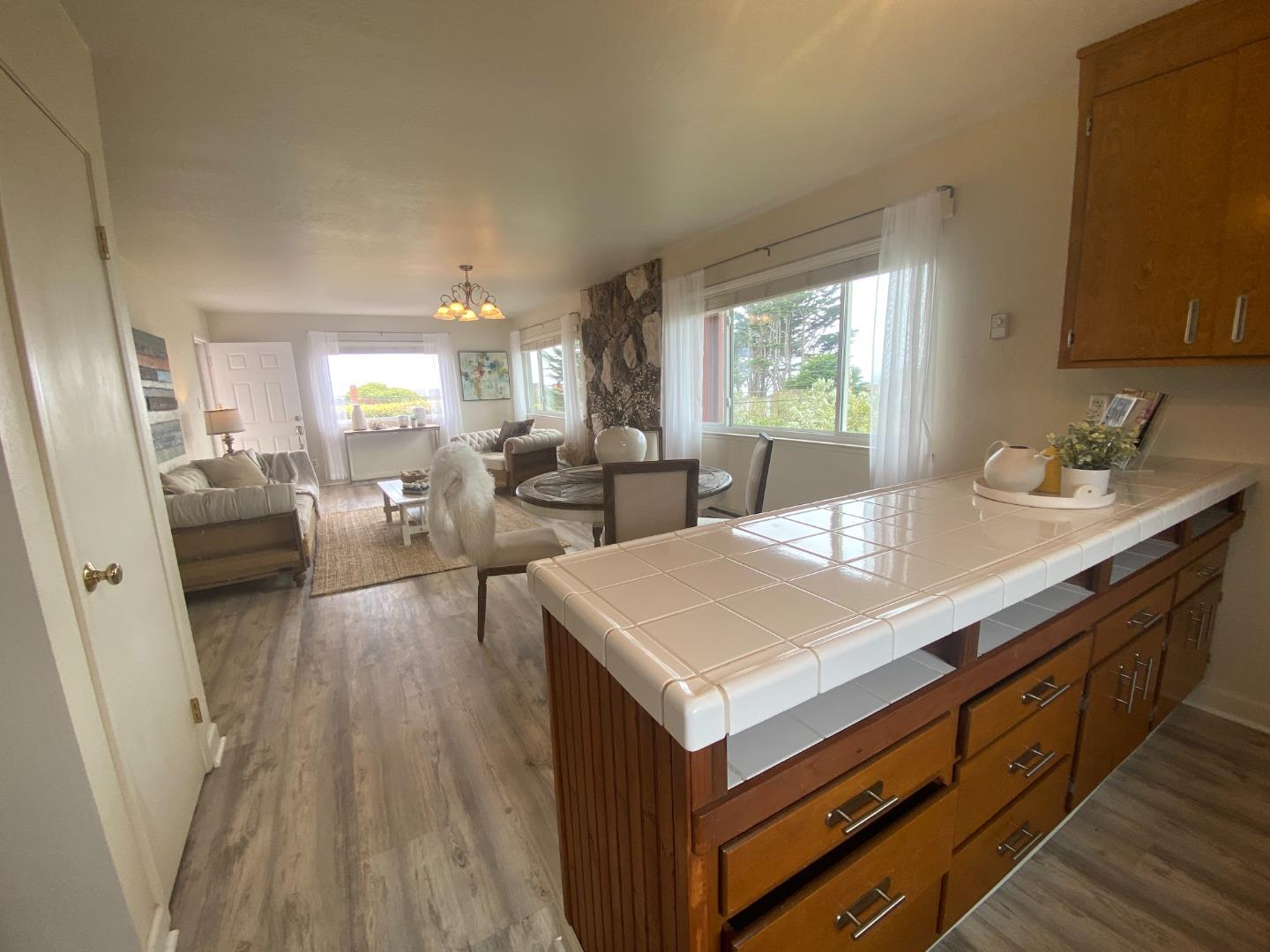 847 San Ramon Ave