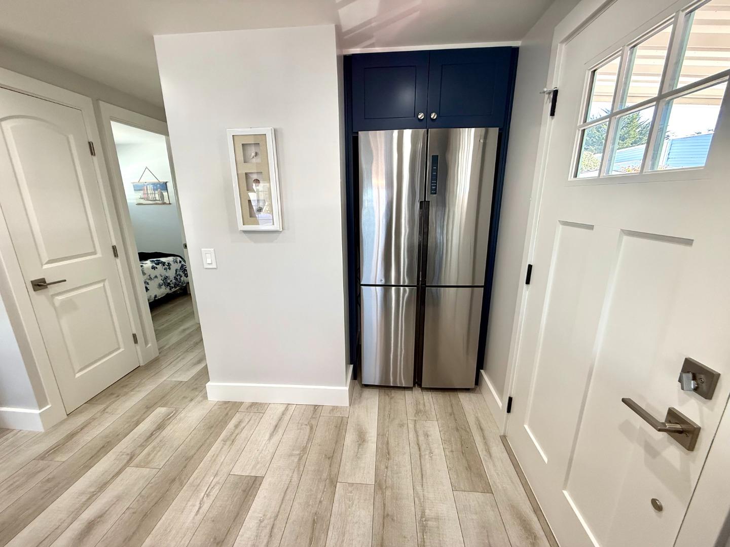 8 Lighthouse Rd Unit: 8