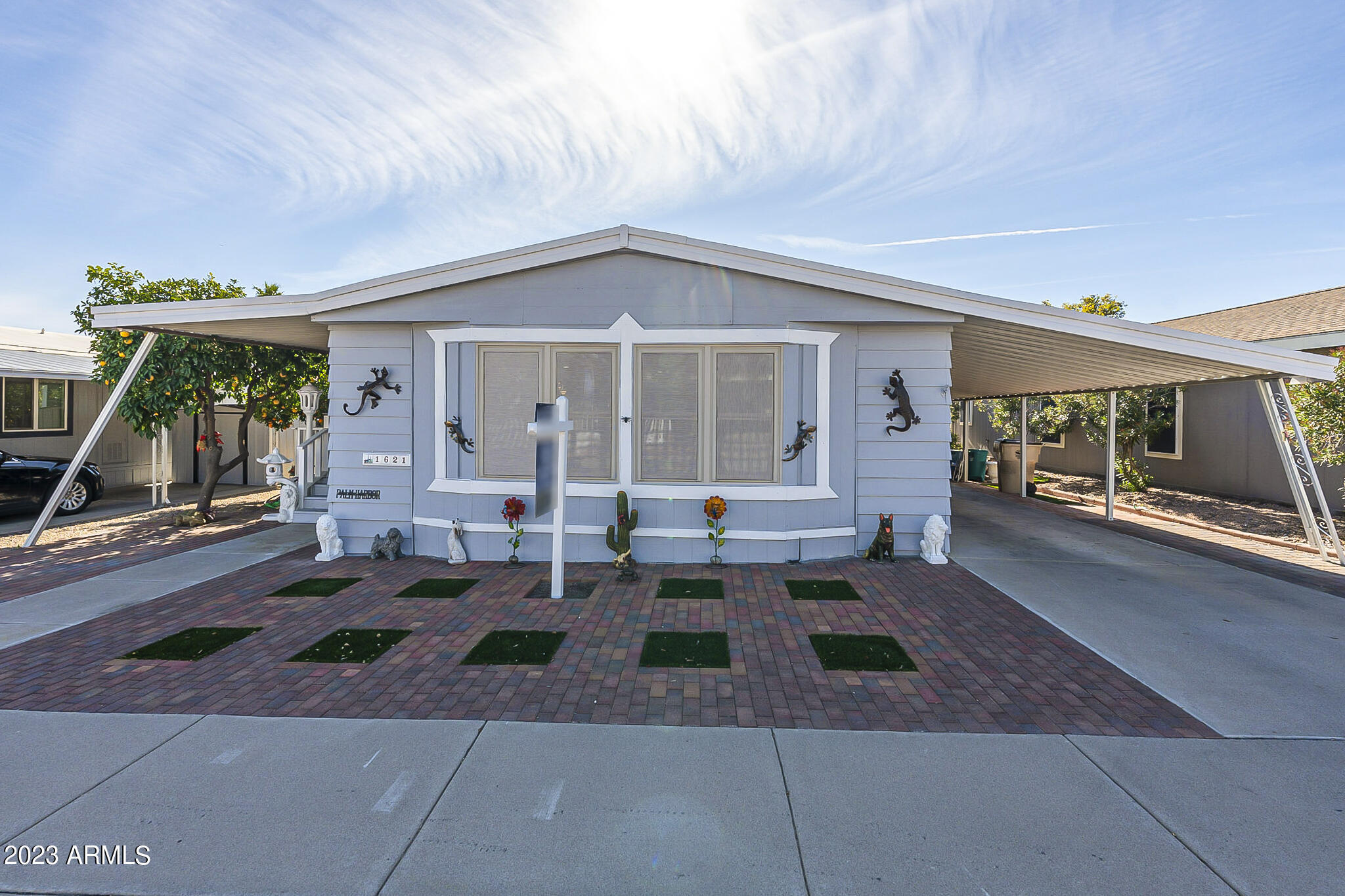 1621 E Villa Rita Drive