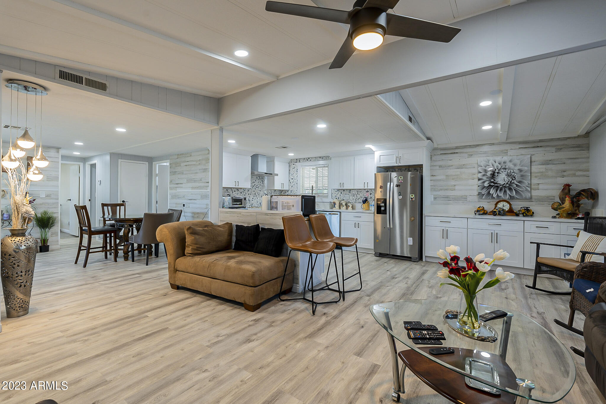 1621 E Villa Rita Drive
