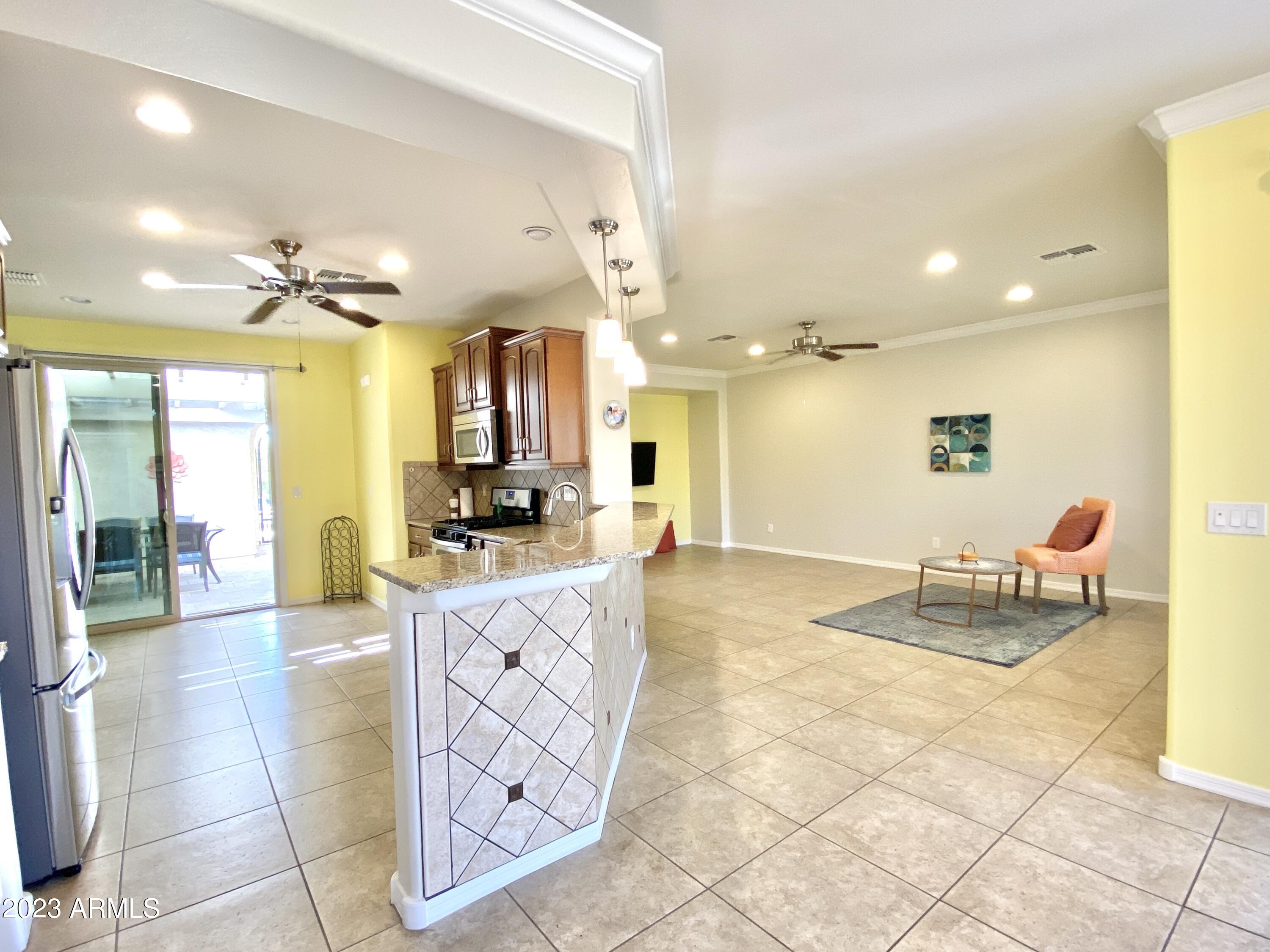 27098 W SEQUOIA Drive