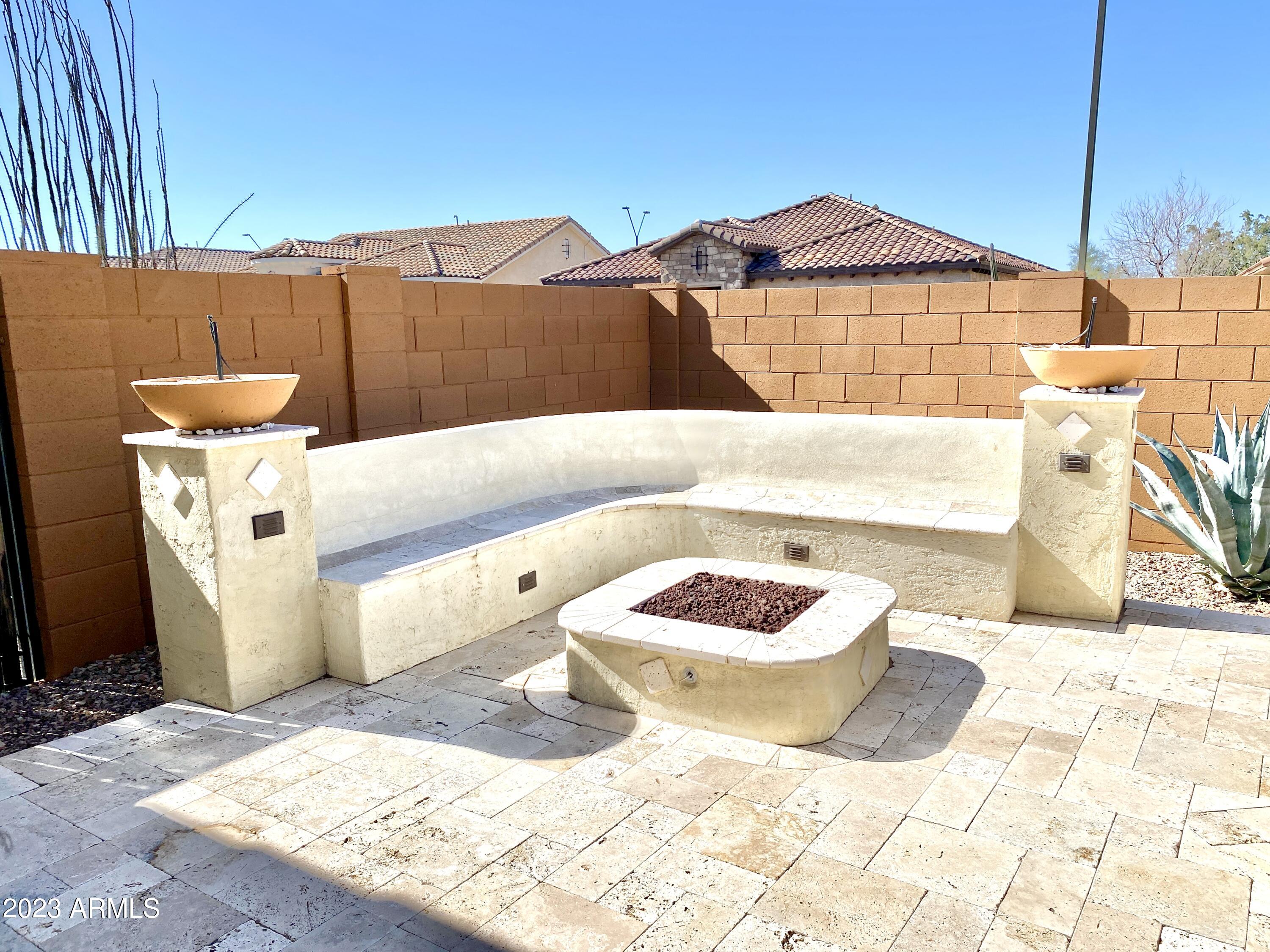 27098 W SEQUOIA Drive