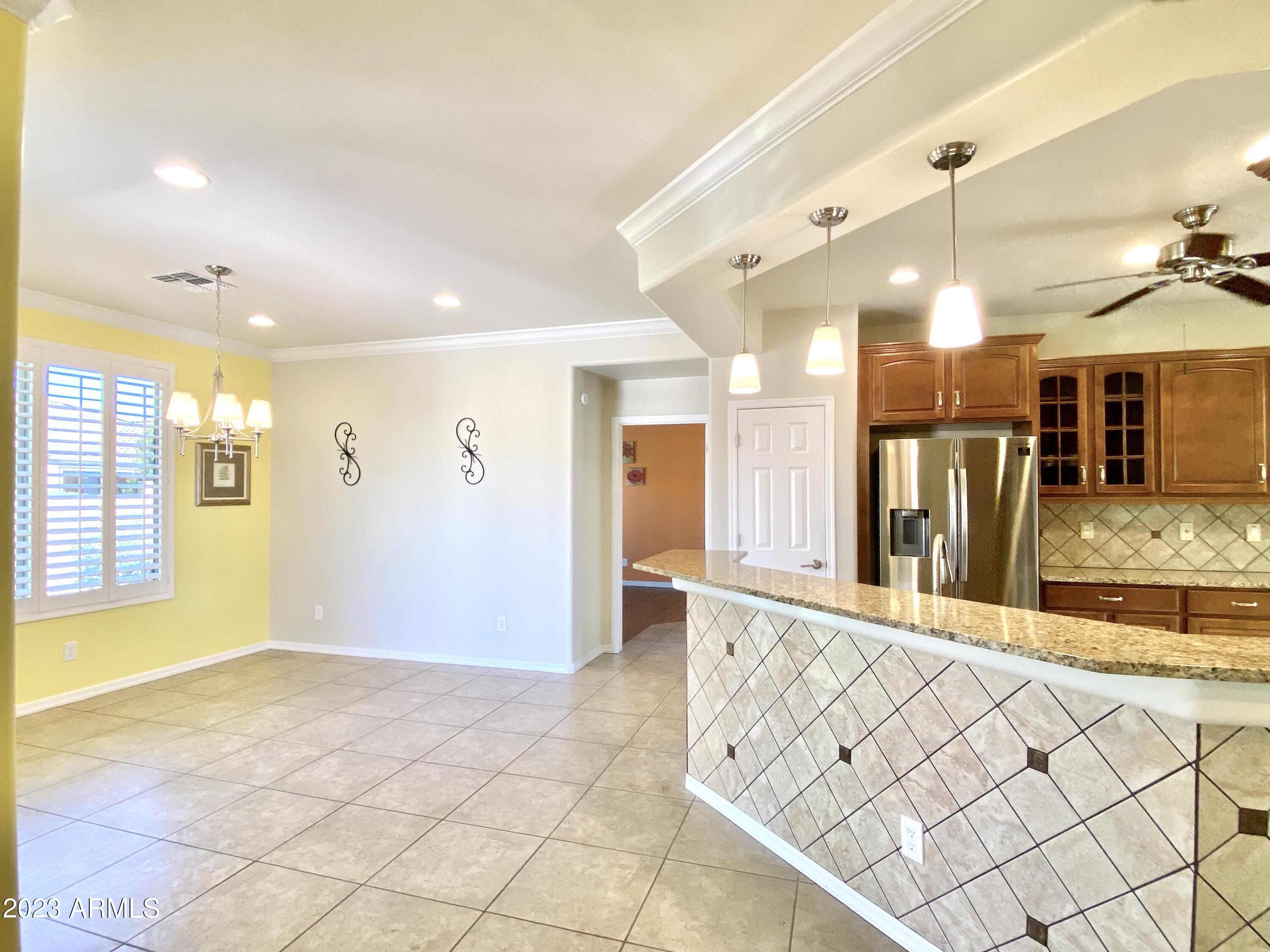 27098 W SEQUOIA Drive