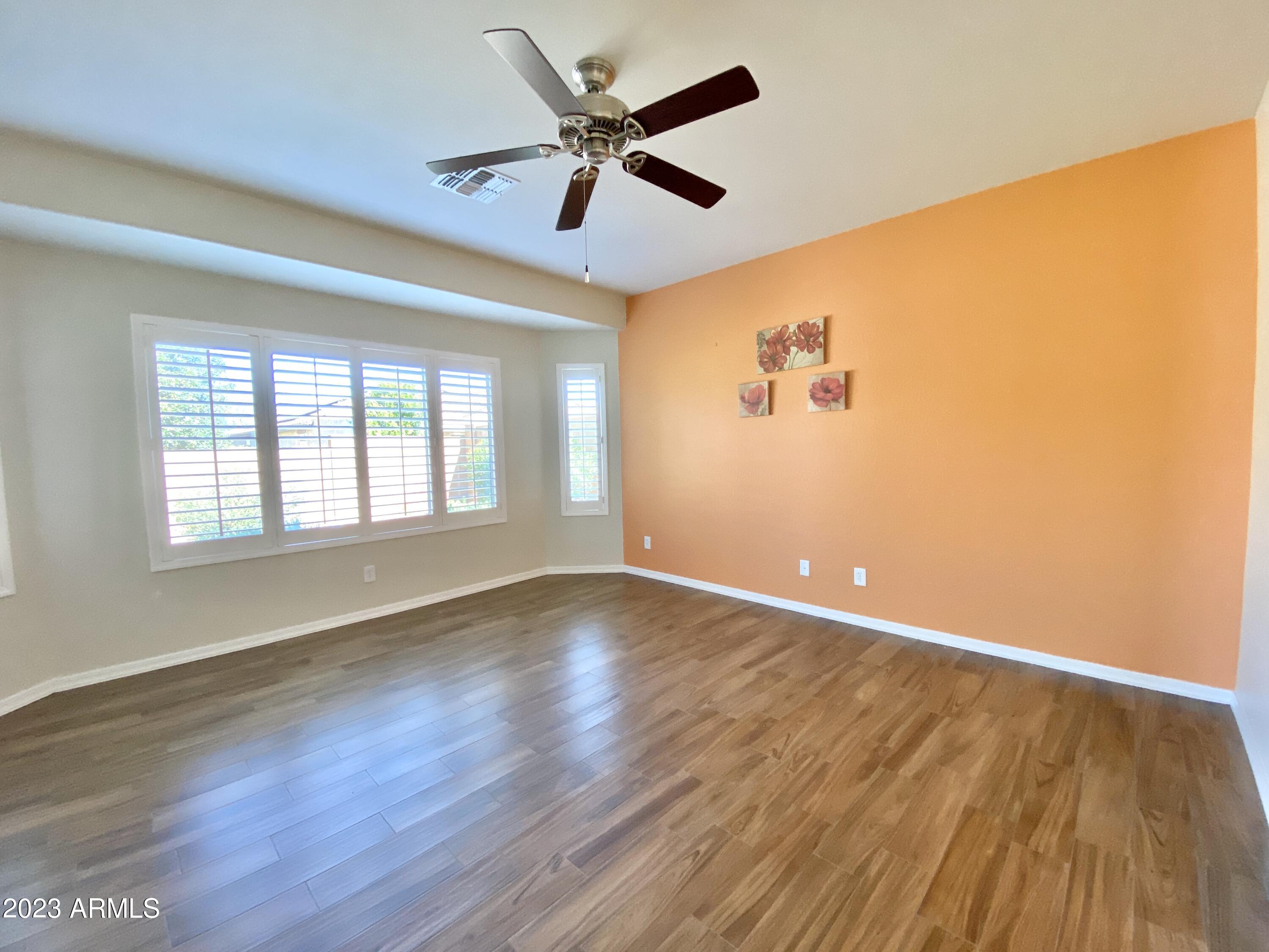 27098 W SEQUOIA Drive