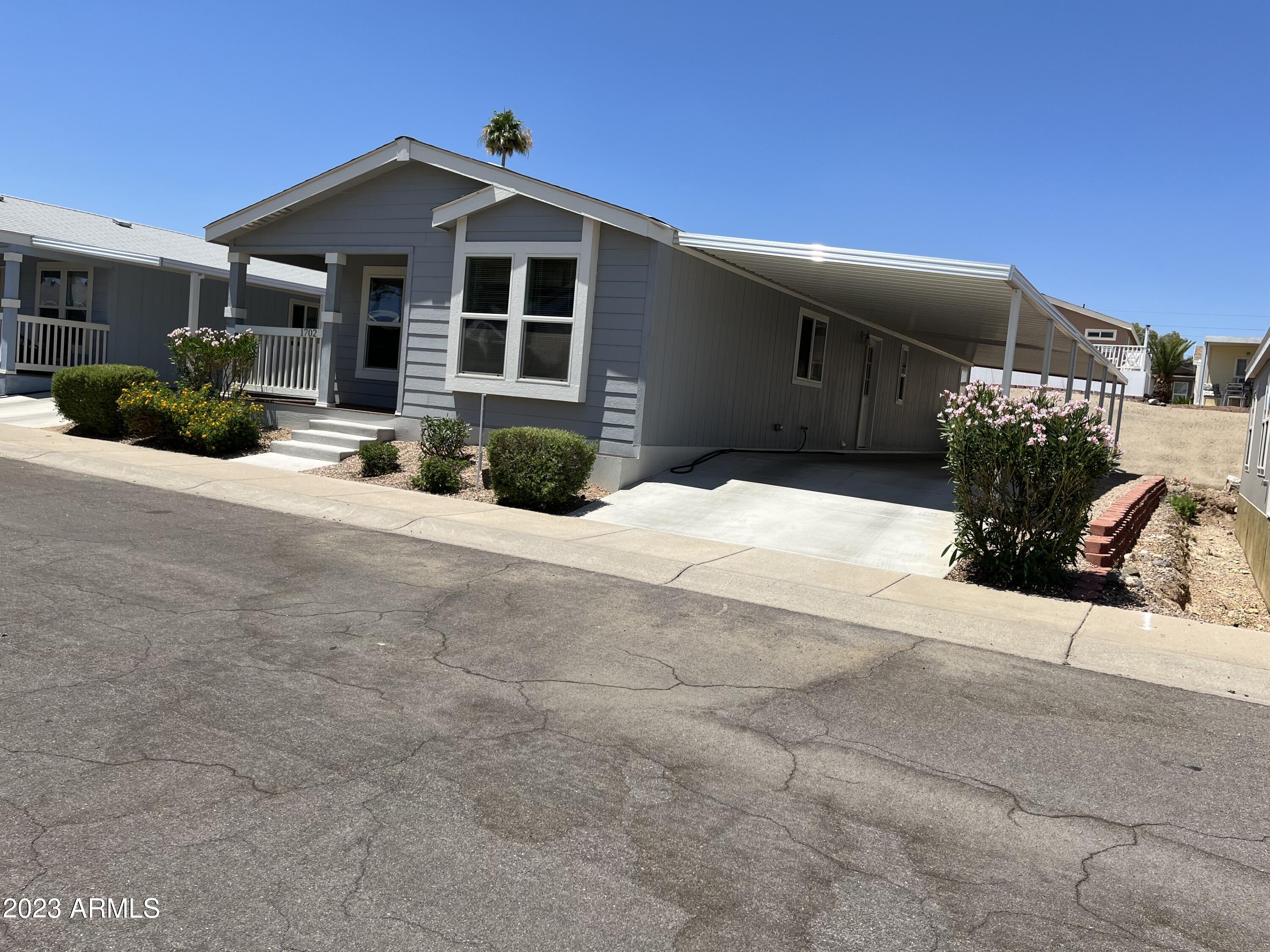 1702 E Michelle Drive
