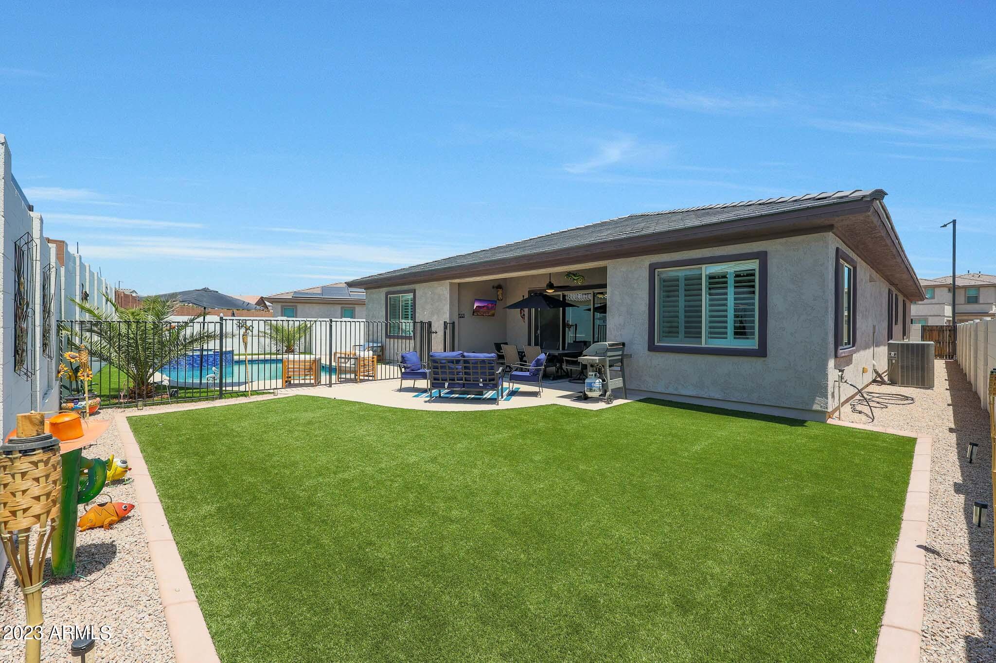 3220 N 198TH Court