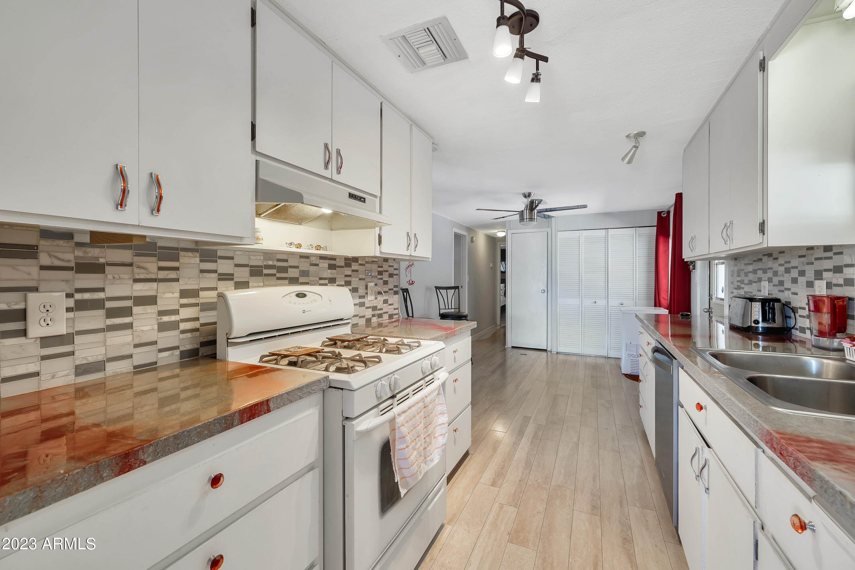 17825 N 7th Street, 74