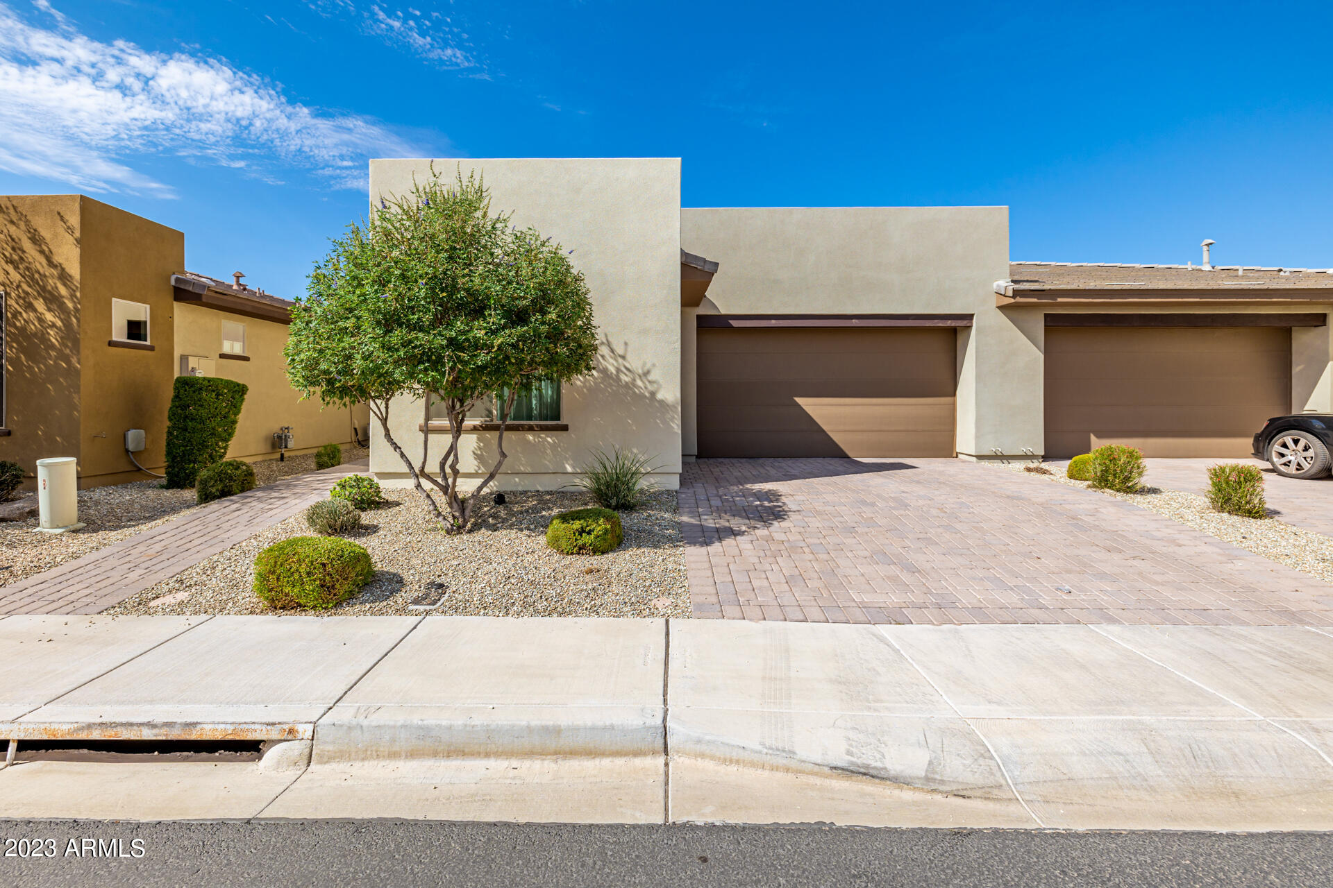 678 E COBBLE STONE Drive