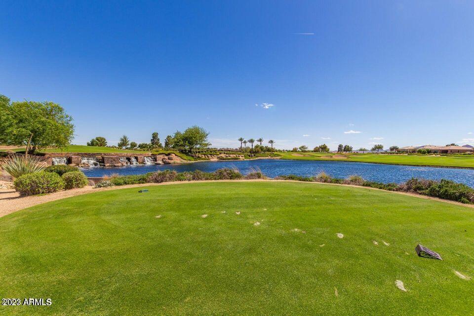 678 E COBBLE STONE Drive
