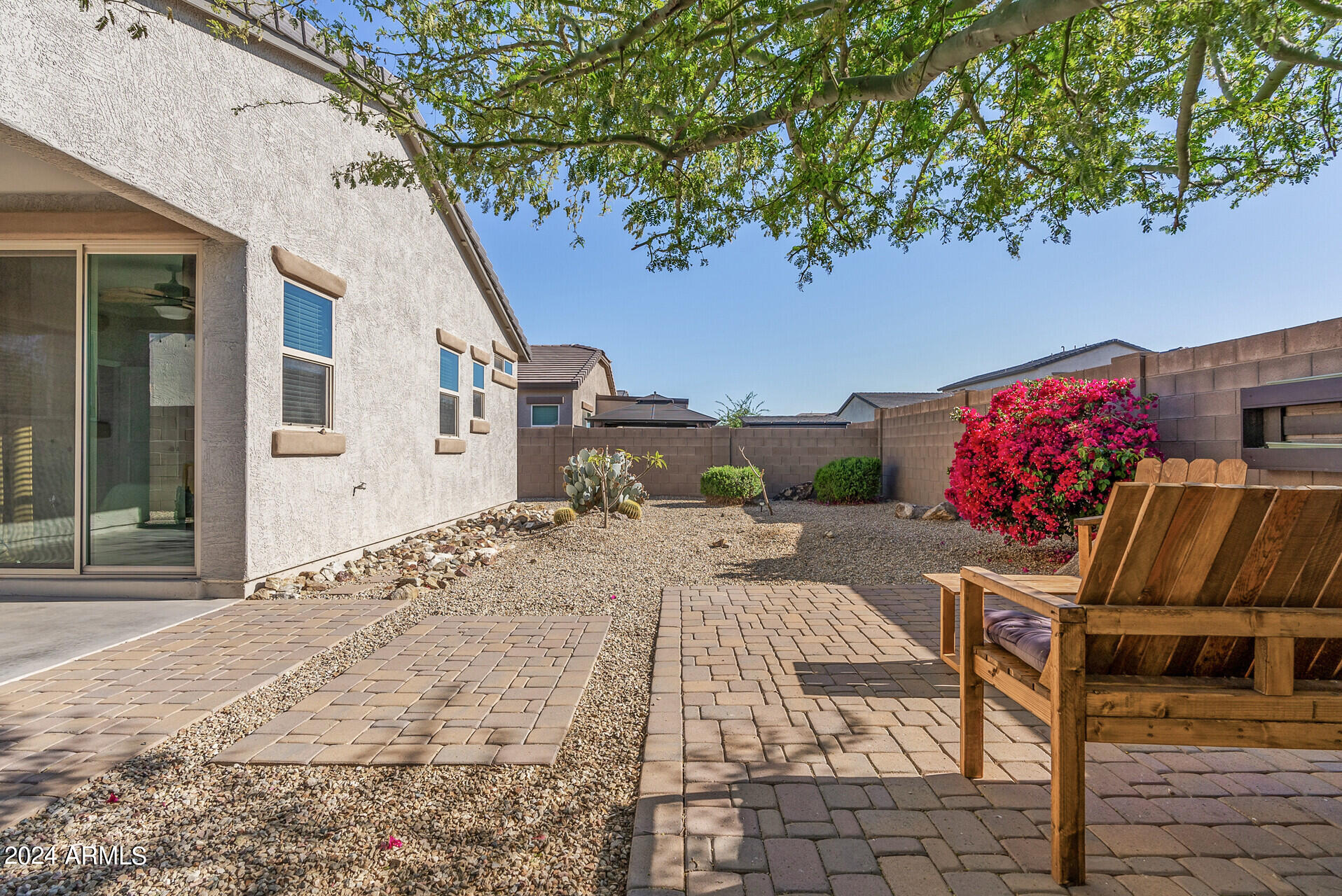 8586 N 172ND Drive
