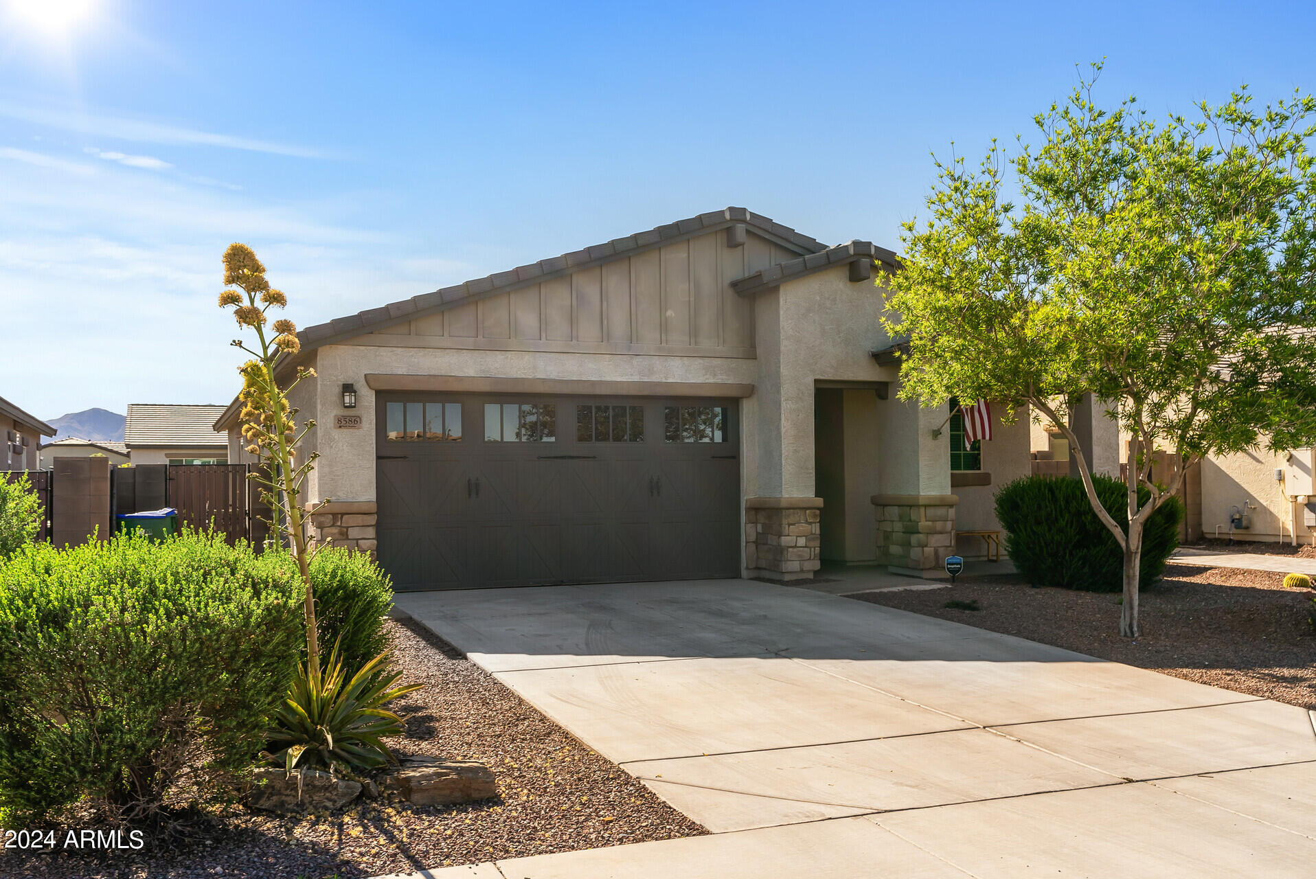 8586 N 172ND Drive