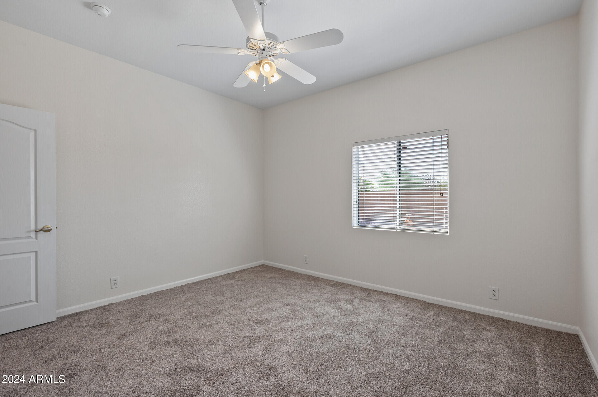 7647 W BETTY ELYSE Lane