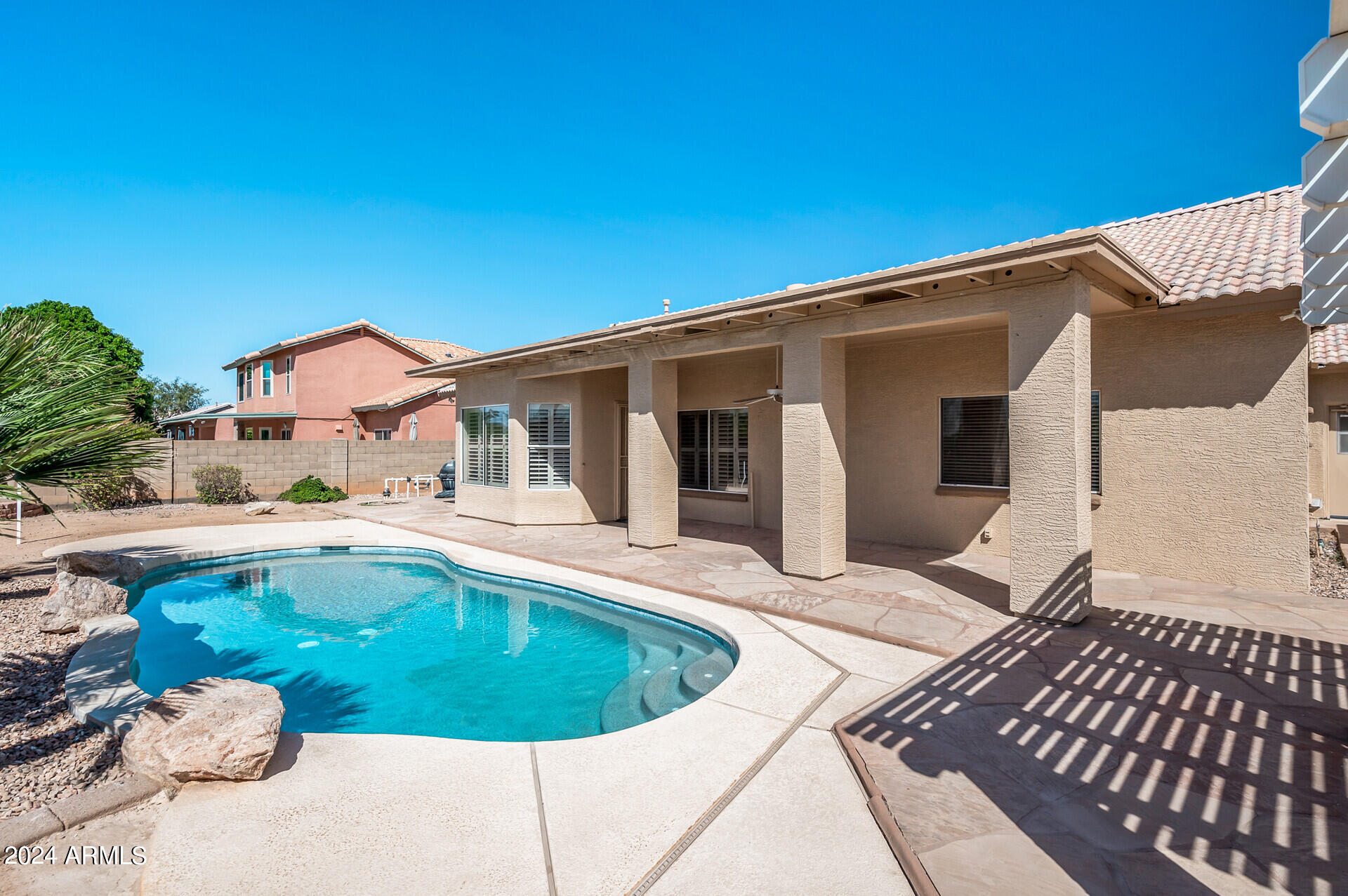 7647 W BETTY ELYSE Lane