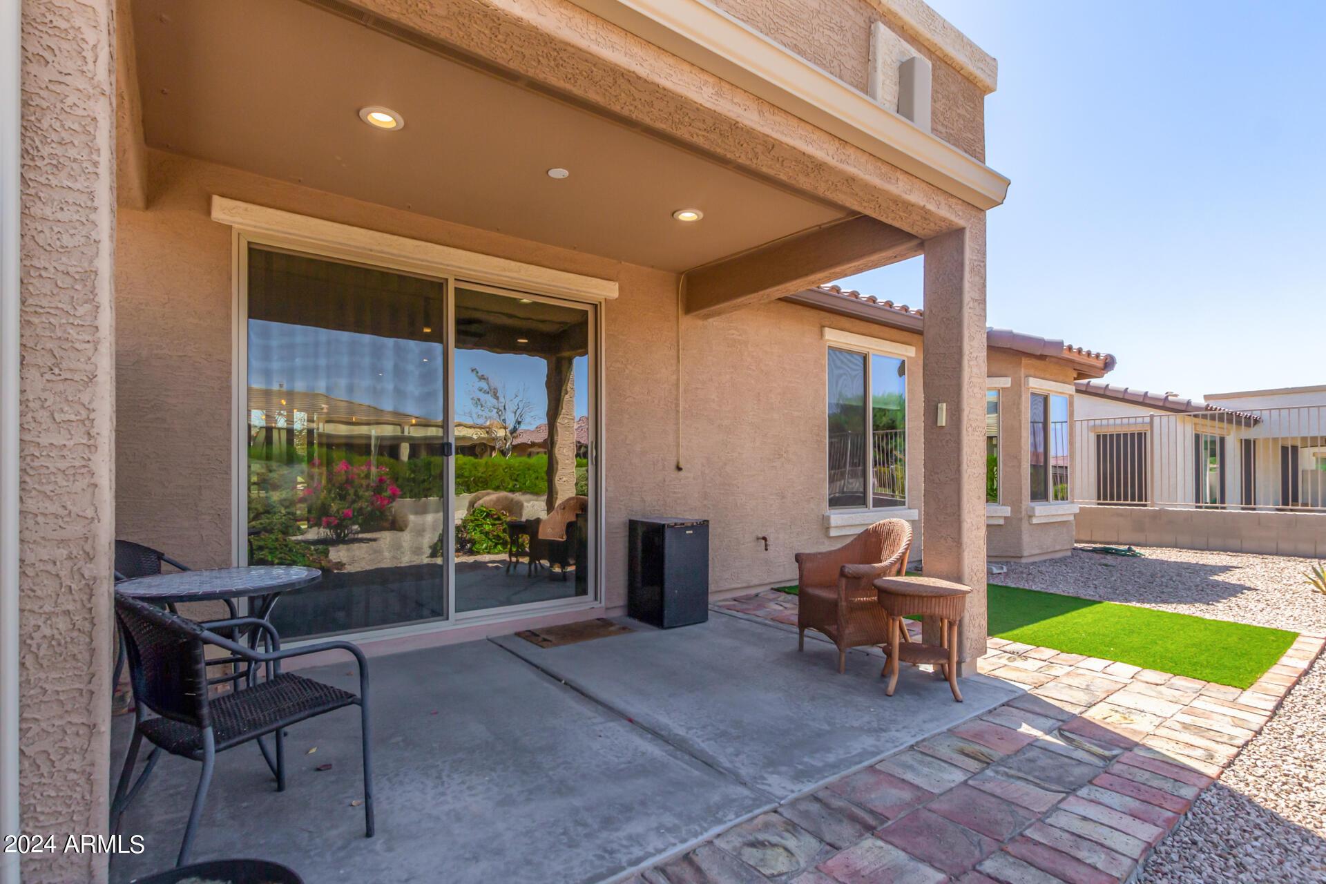 17546 W FAIRVIEW Street