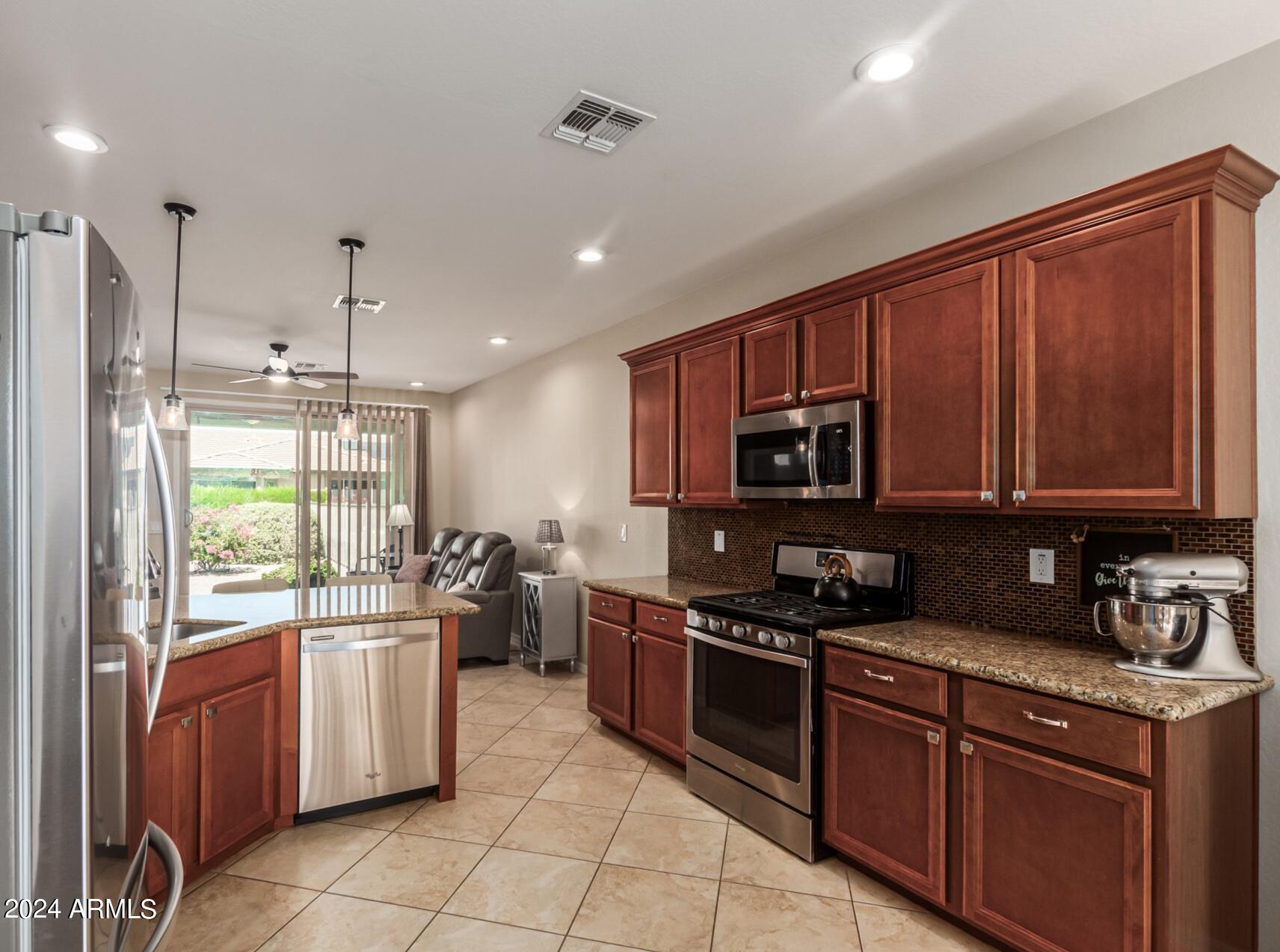 17546 W FAIRVIEW Street