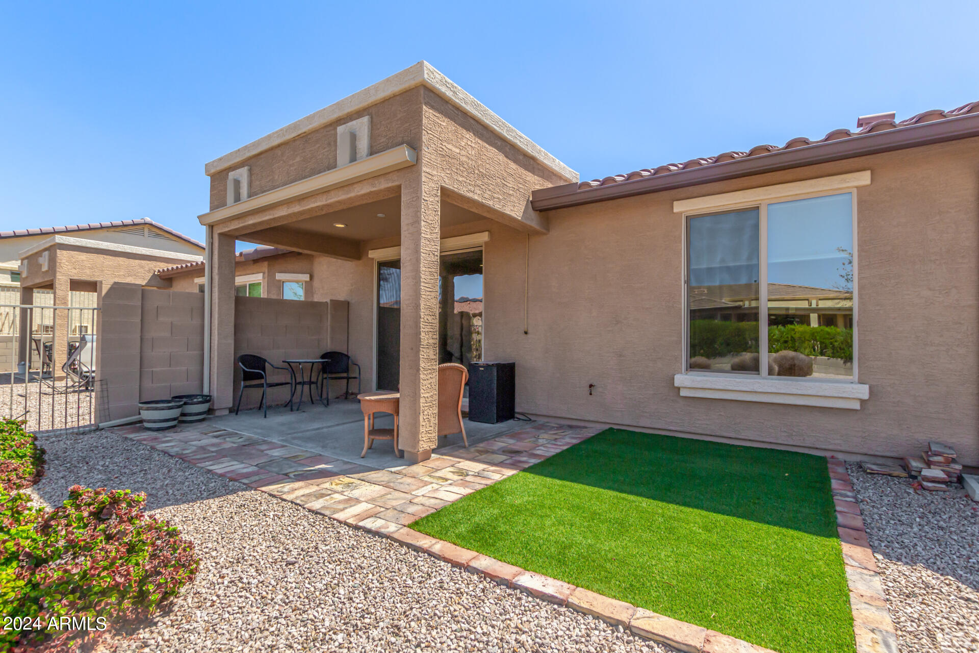 17546 W FAIRVIEW Street