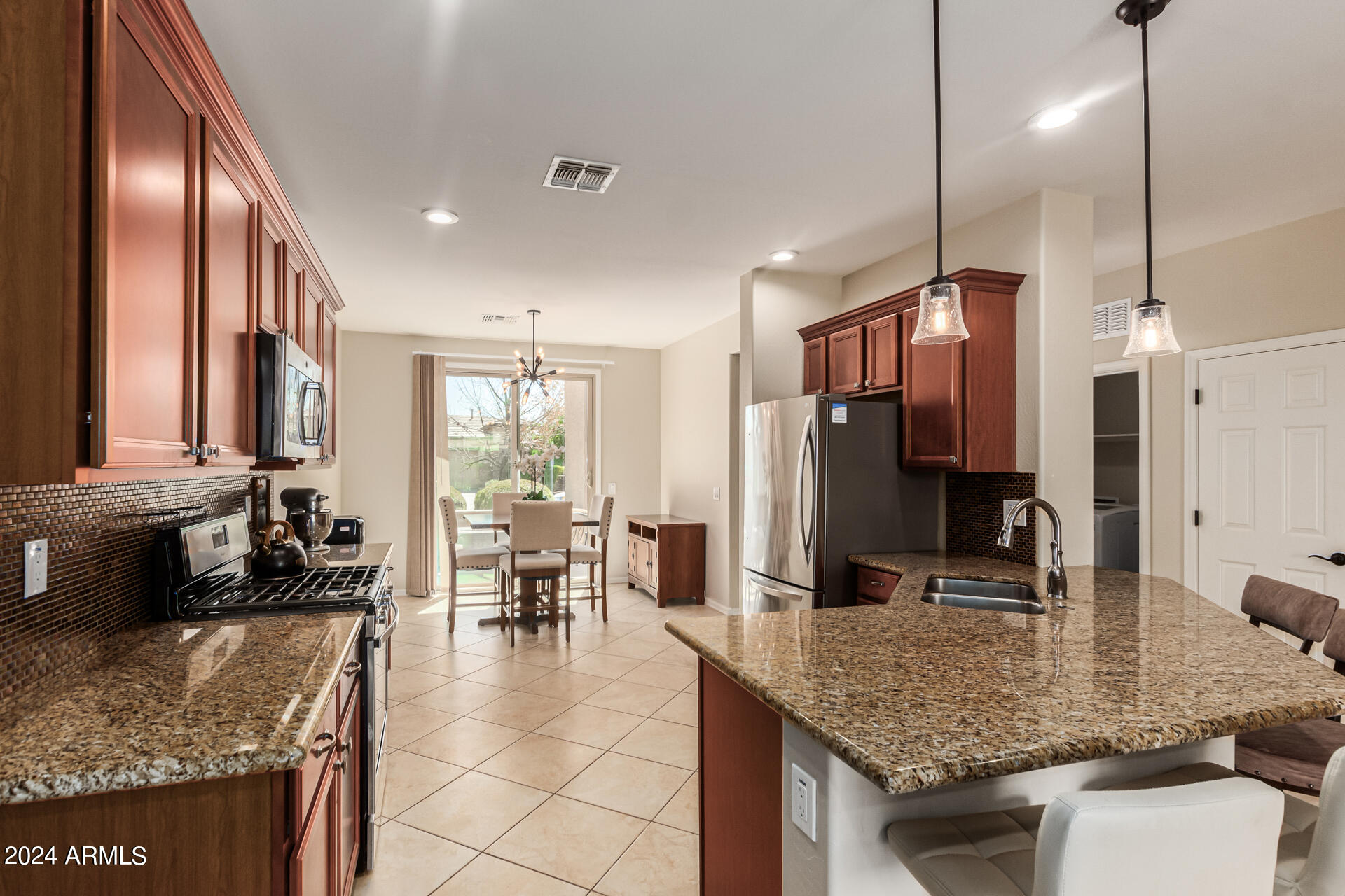 17546 W FAIRVIEW Street