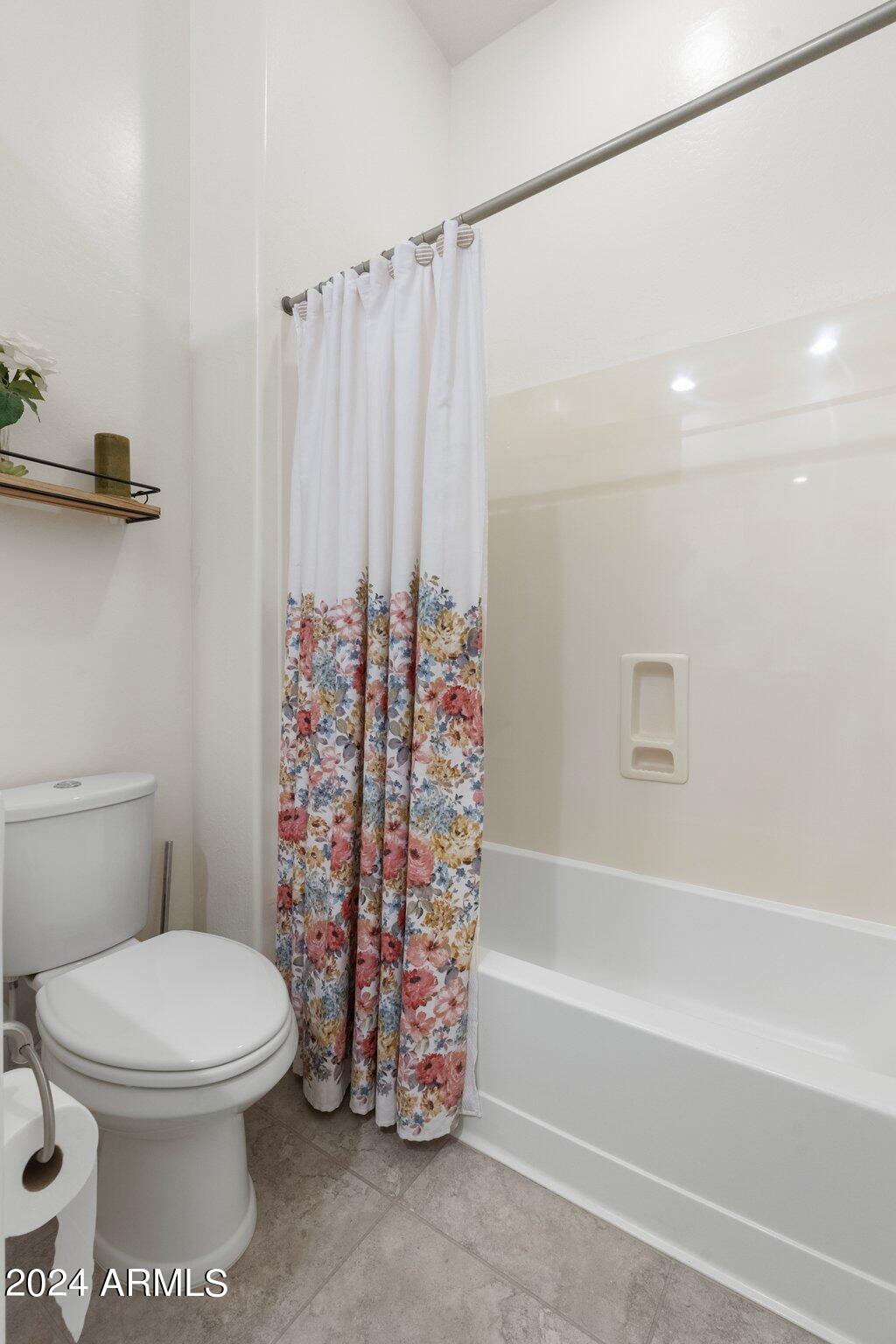 9766 E THATCHER Avenue