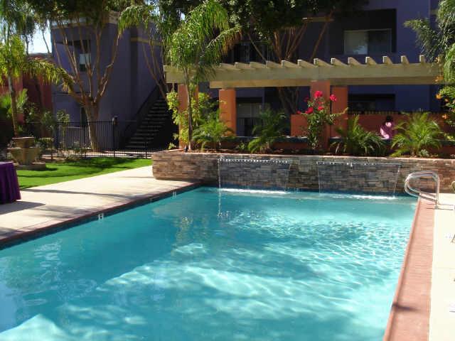 740 W ELM Street, 110