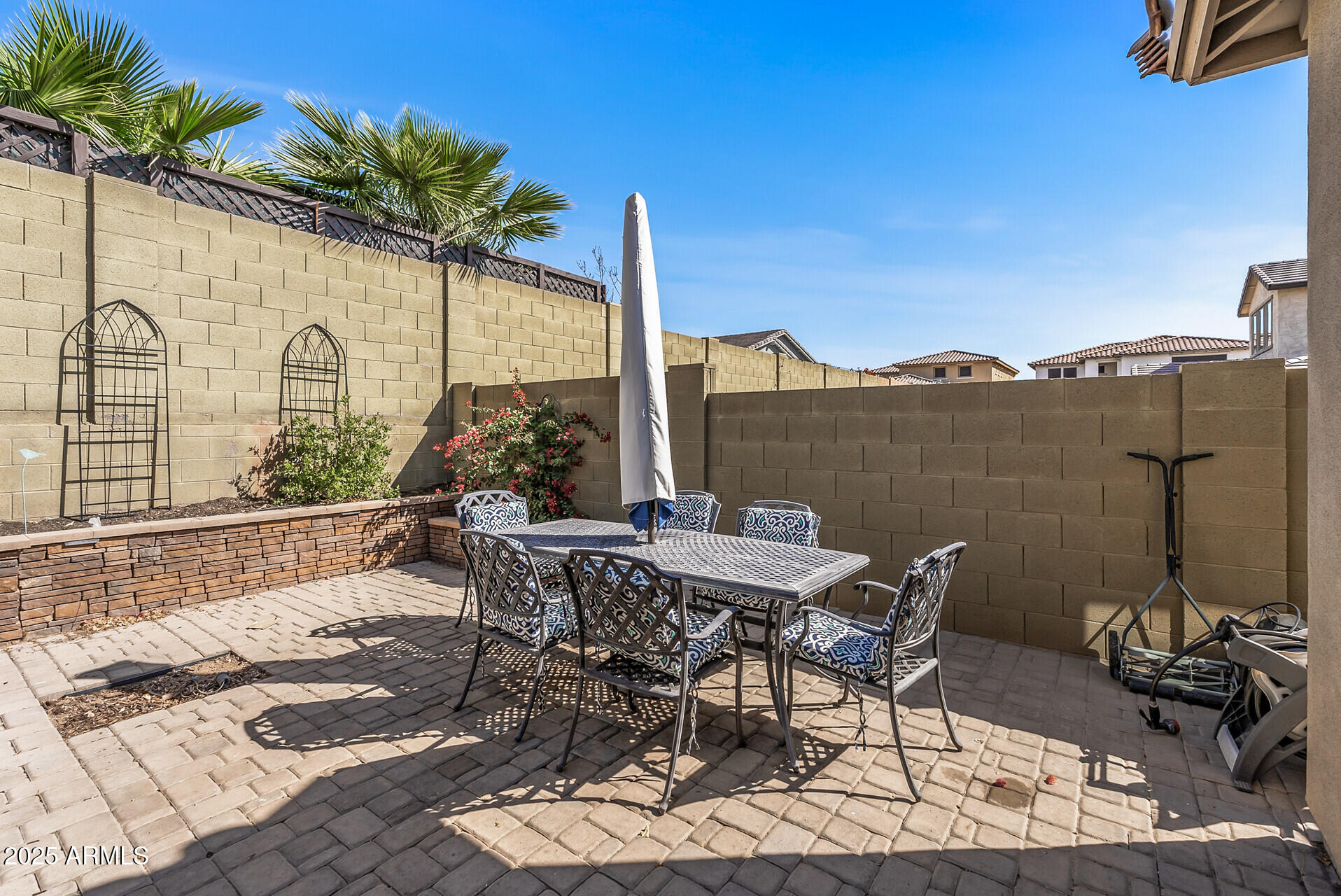 20646 W DELANEY Drive