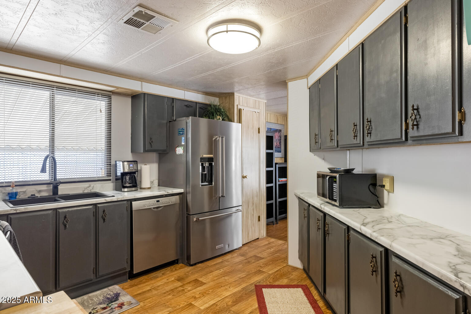 1638 E John Cabot Road