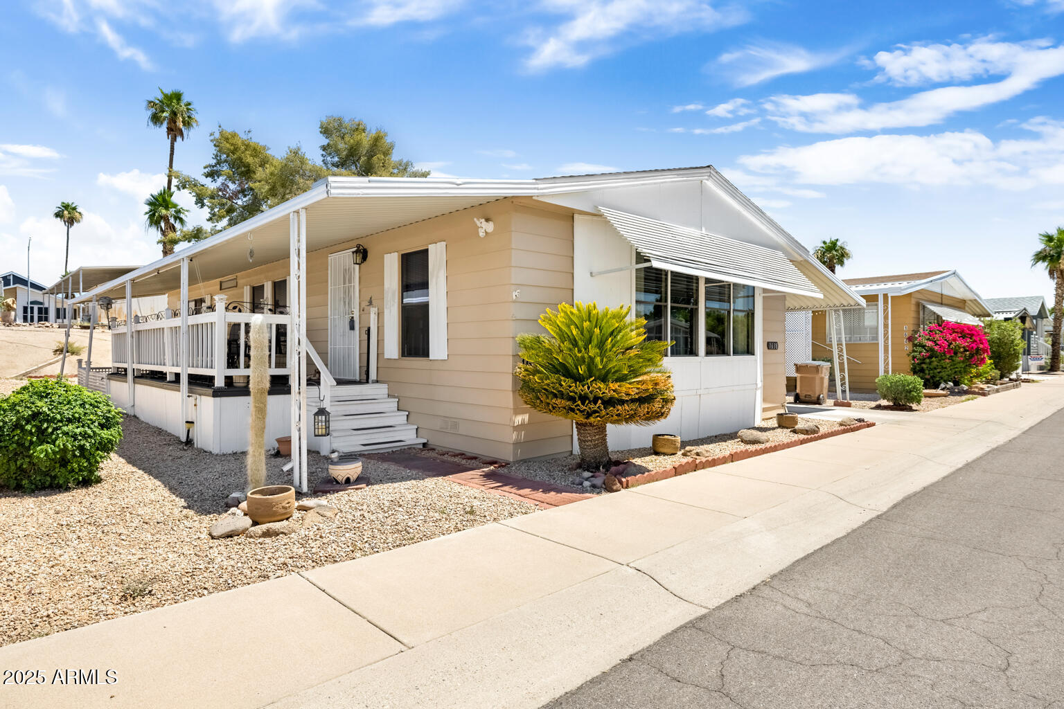 1638 E John Cabot Road