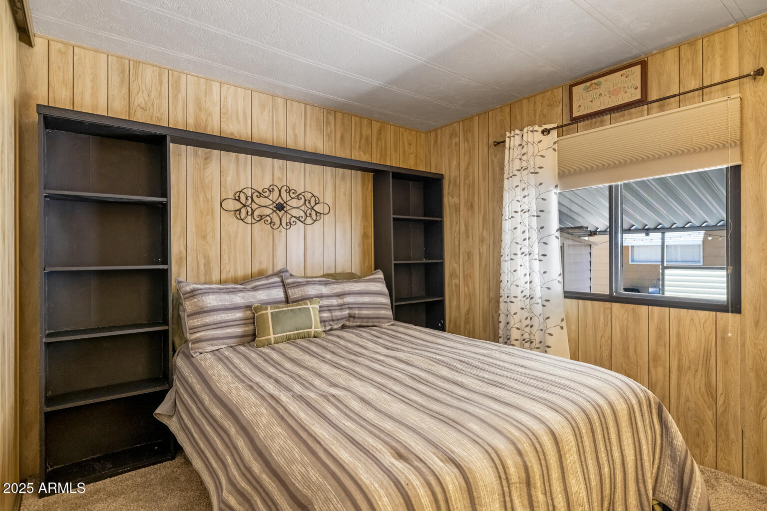 1638 E John Cabot Road