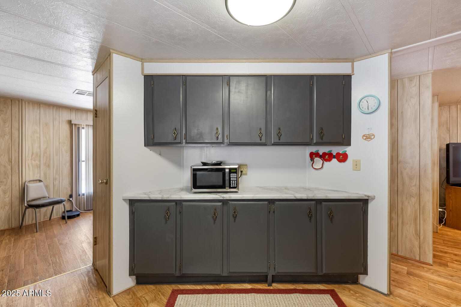 1638 E John Cabot Road