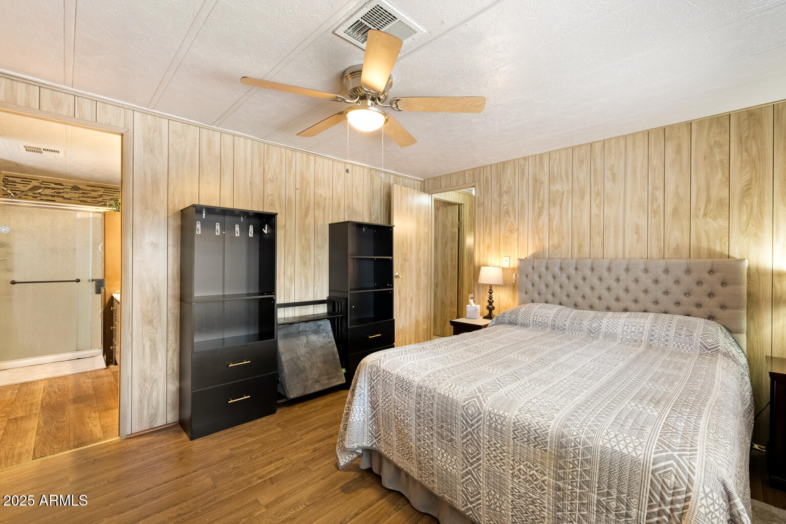 1638 E John Cabot Road