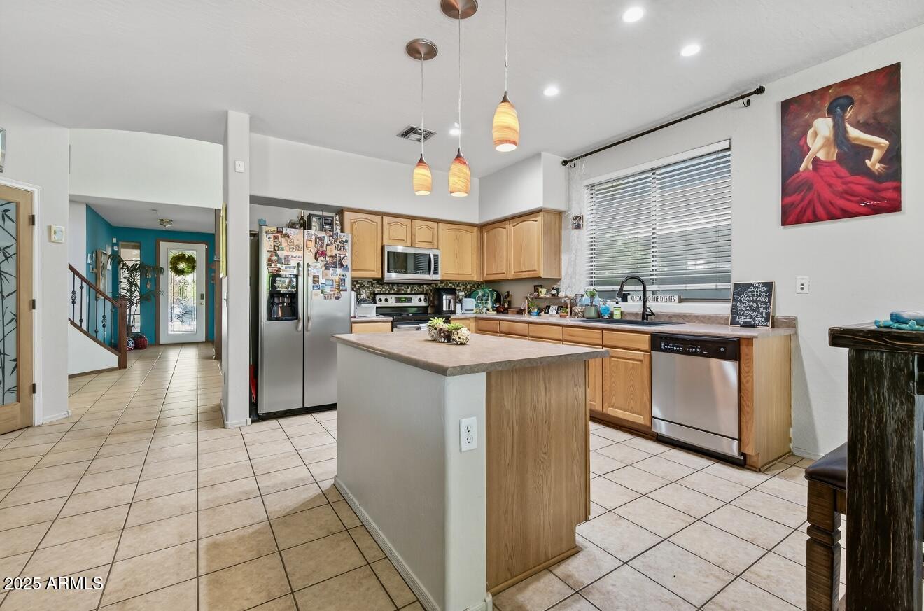 2930 W CARSON Road