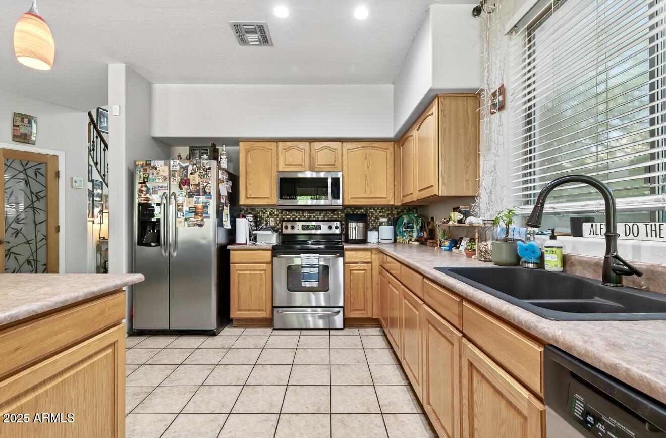 2930 W CARSON Road