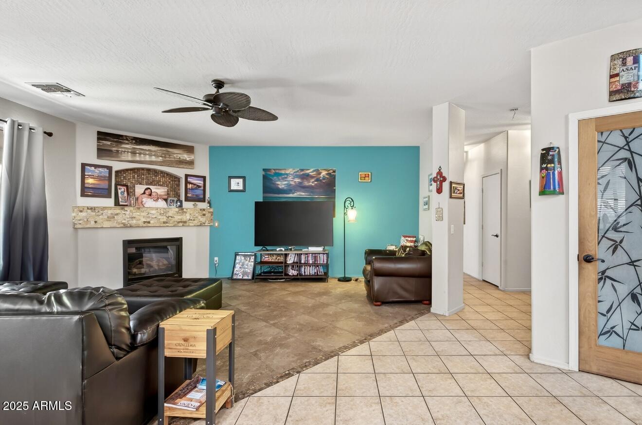 2930 W CARSON Road