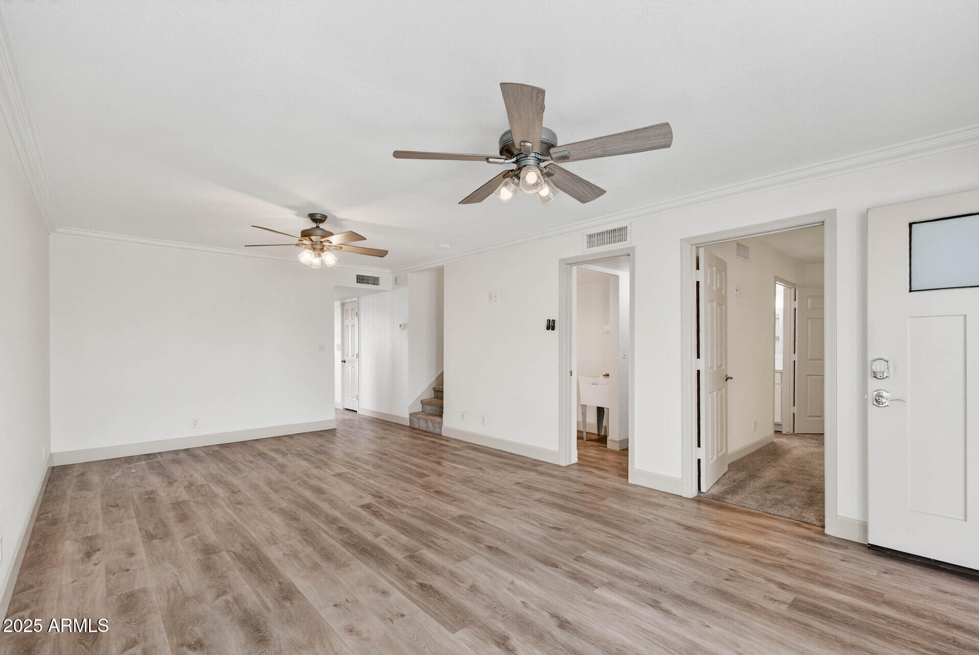 258 W MAYA Drive