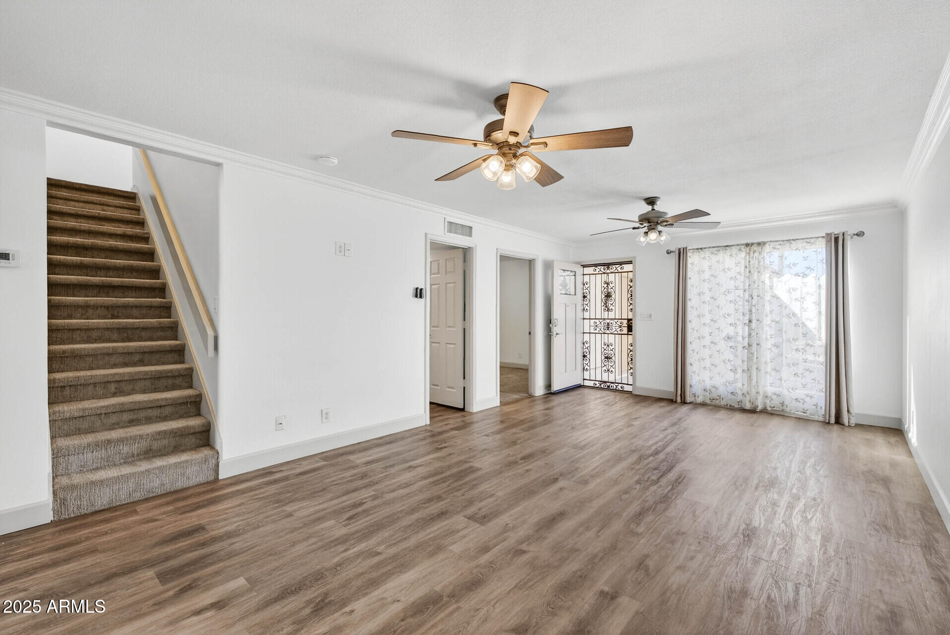 258 W MAYA Drive