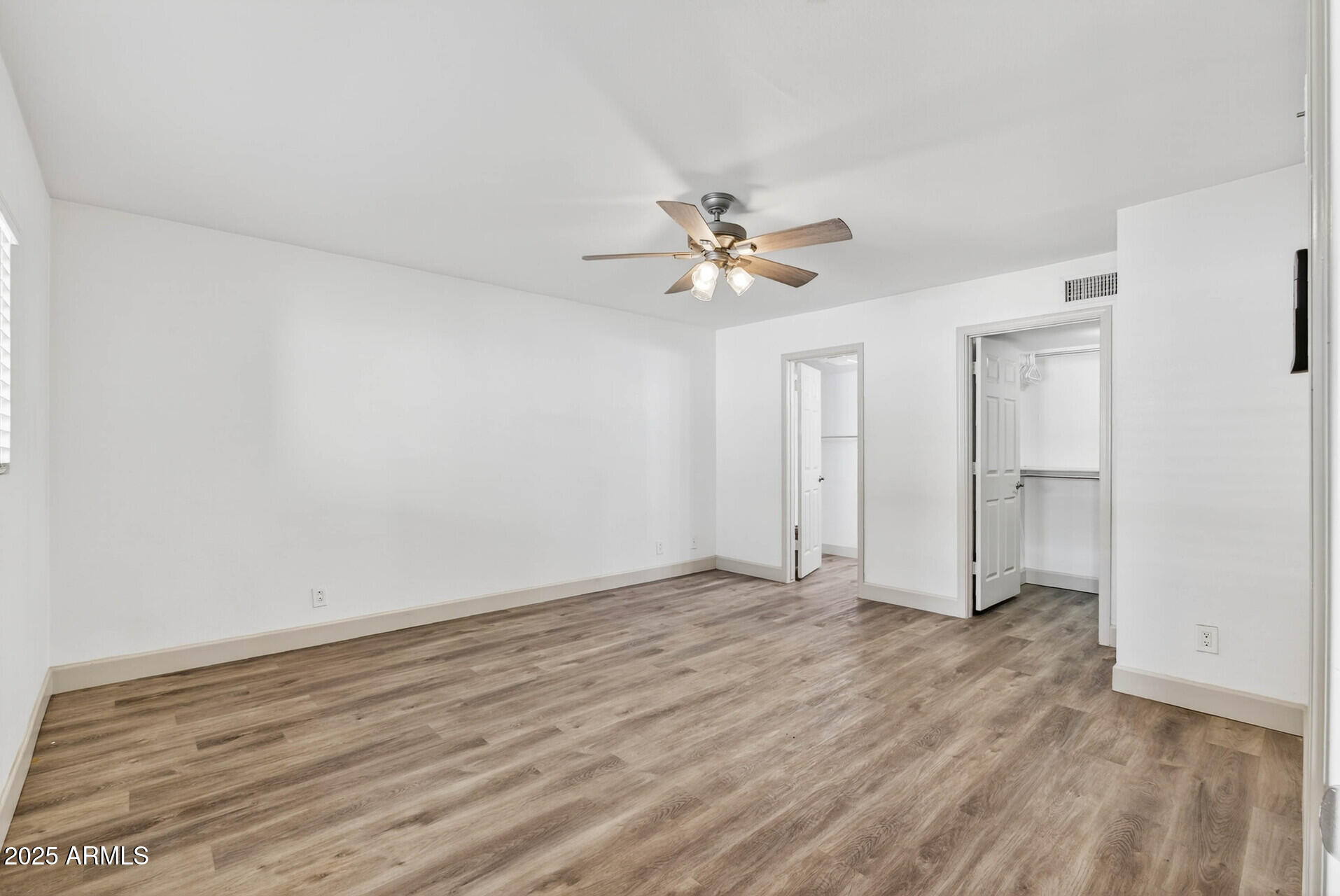 258 W MAYA Drive