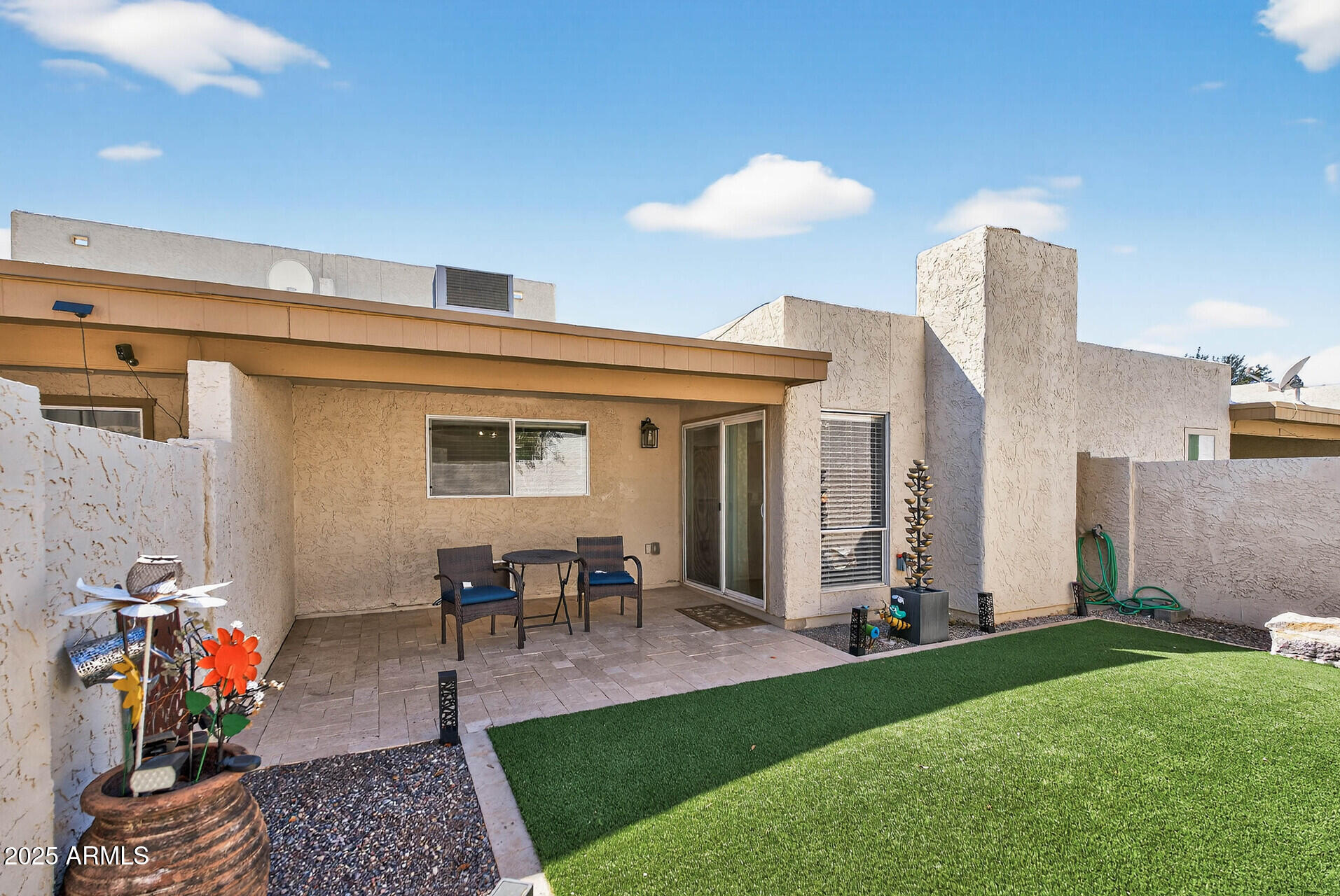 258 W MAYA Drive